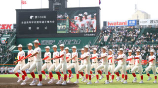 100周年の甲子園開幕 智弁和歌山が堂々行進 | わかやま新報