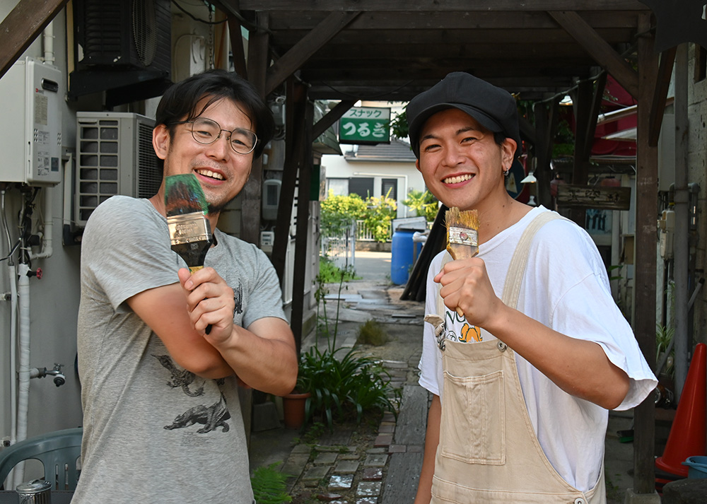 ニコラスさん㊧と境野さん