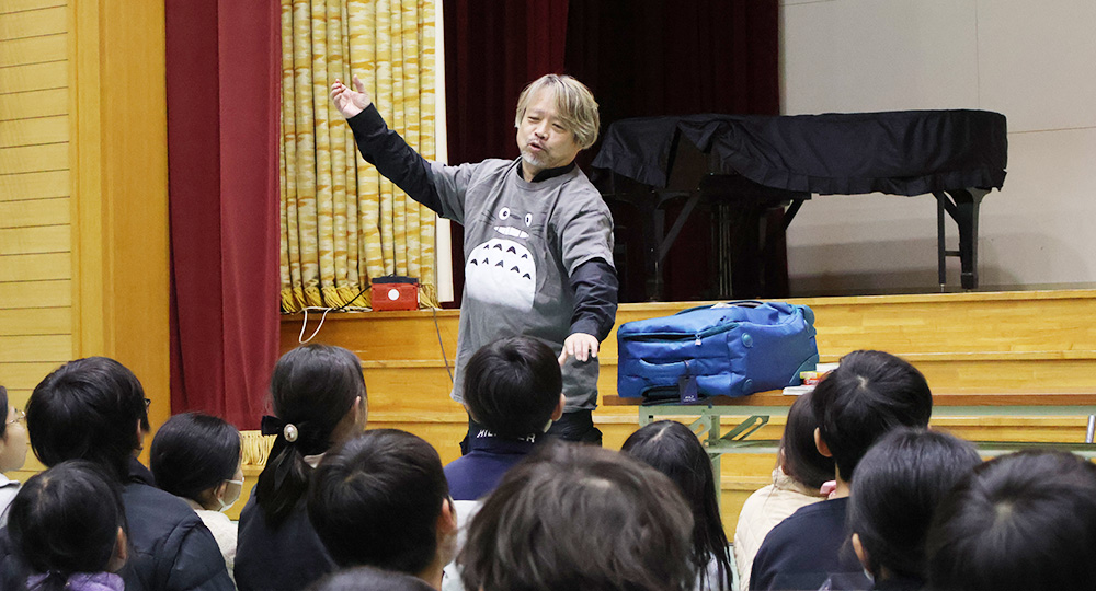 『となりのトトロ』の制作秘話を明かす木原さん