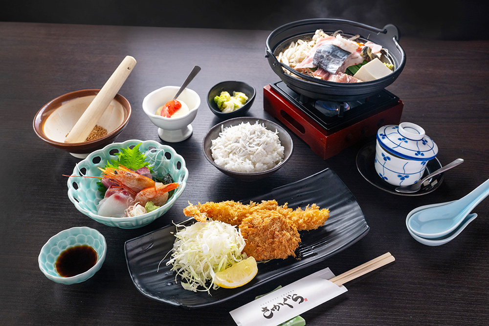 同店の魅力がぎっしりと詰まった「さかぐら御膳」