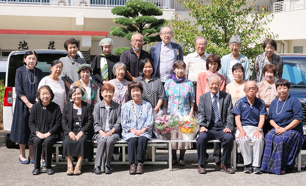 ６０周年を祝う会員