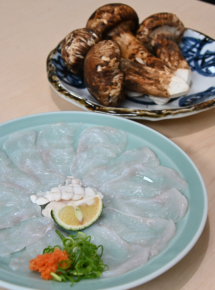 秋の味覚まつたけとてっさ