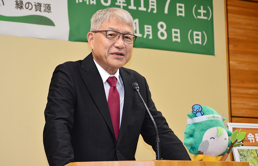 「高市新総理のもとで地方のための国政を」と期待を込める宮﨑知事