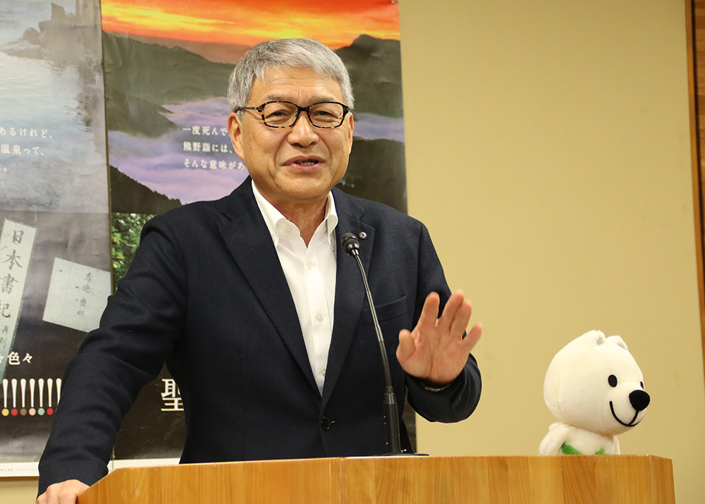 こども食堂について話す宮﨑知事