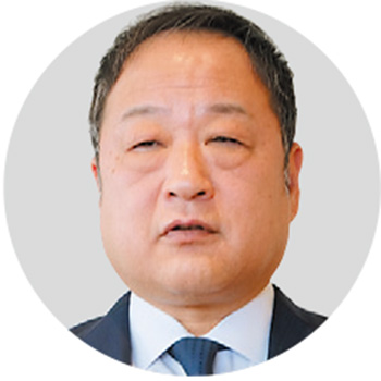 岸本氏