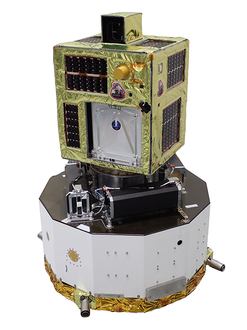 カイロス３号機に搭載される人工衛星（スペースワン提供）