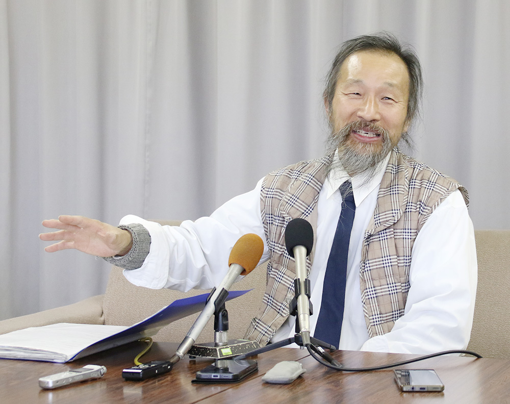 立候補を表明した福井氏