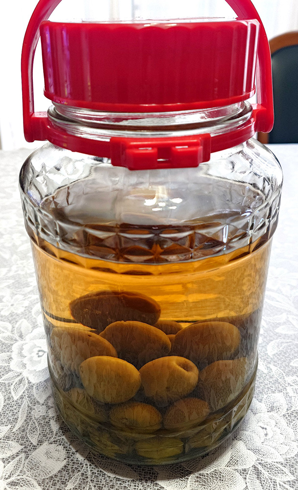 飲み頃を迎えた自家製の梅酒