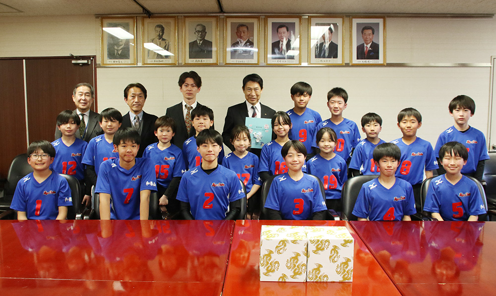 全国大会で優勝を目指す「名草ルーキーズ響」