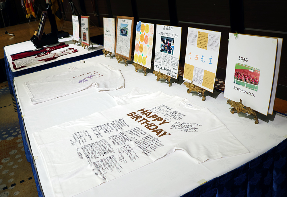 教え子との絆が伝わるような展示も