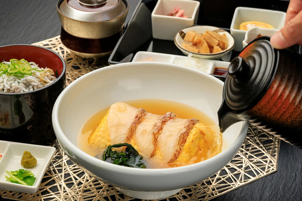 鯛の出汁が香る出汁巻き定食