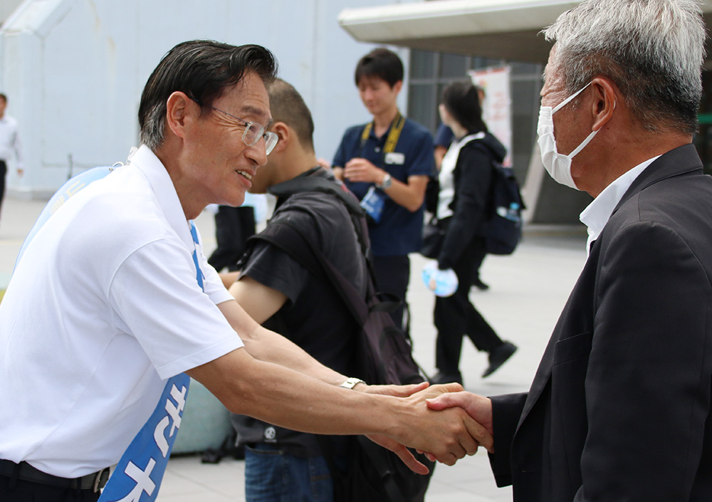市民との対話を重ねた市長選
